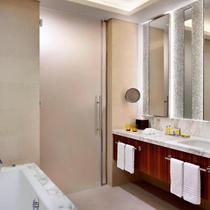 Junior Suite Suite 1 King